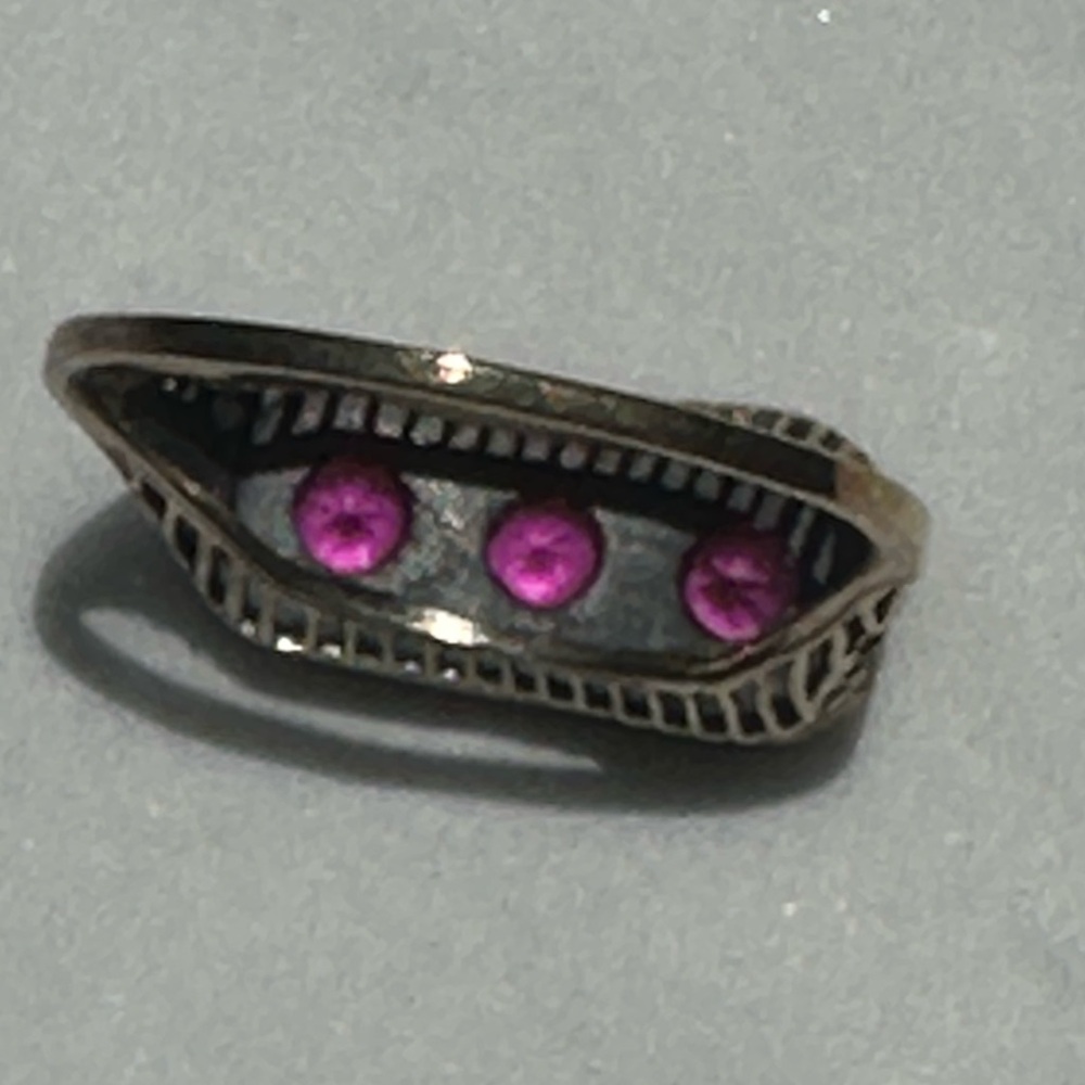 Sterling Silver ruby Three-Stone Ring with antiquing - Picture 10 of 16